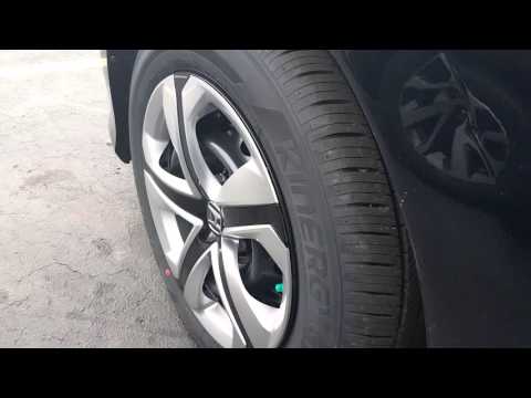 2016 Honda Civic LX & EX Comparison