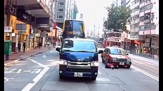 Re: [問題] 遇到執意穿越馬路的老人該讓嗎?