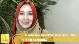 Download lagu Titiek Sandhora - Bunga Sakura mp3