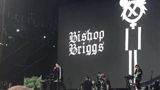 Bishop Briggs &quot;Dead Mans Arms&quot; Osheaga 2017