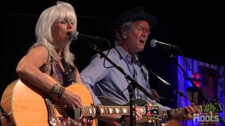 Emmylou Harris &amp; Rodney Crowell &quot;Love Hurts&quot;