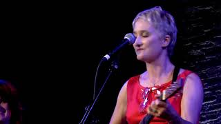 Jill Sobule - I Put My Headphones On | Live at City Winery