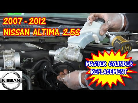 2007-2012 Nissan Altima Master Cylinder Replacement