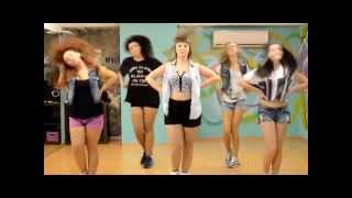 Natalia Kills - Rabbit Hole