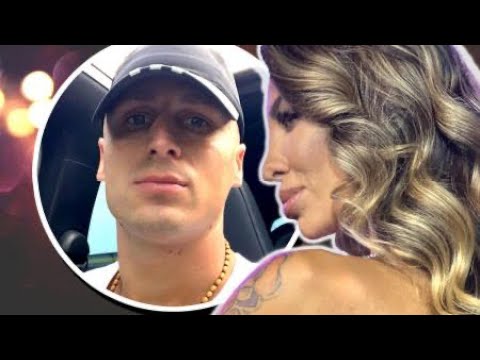 BILA U ŠEMI SA OGNJENOM VRANJEŠOM?!Isplivala prepiska između Aneli i fudbalera-oduvala ga u sekundi