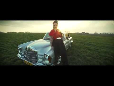 Majty Majk / Kłapuh feat. Aicha  - 18: 30