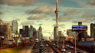 preview picture of video 'Gardiner Expressway. Toronto. Ontario. Canada.'
