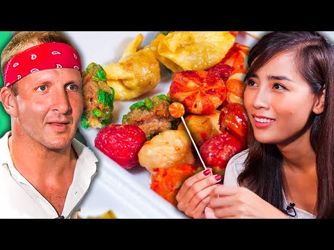 Late Night Street Food!! Bizarre Bites on Vietnam’s Wild Night Life Street!!