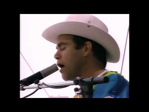 Elton John LIVE REMASTERED - Sartorial Eloquence (Central Park, New York) | 1980