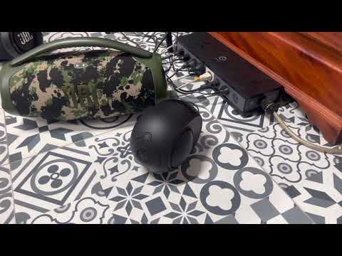 JBL Boombox 3 VS Devialet Phantom II 98db (bass test)