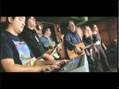 Mircea Vintila&Brambura-Toti intr-o barca