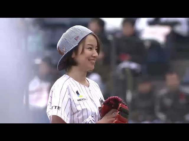 【始球式】歌手・鈴木亜美さんが始球式に登場!! 2016/3/26 M-F