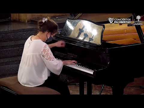 Suite Amerindia (Héctor Iglesias Villoud) - María Cecilia Frías (piano)