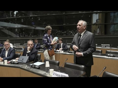 Video Thumbnail: Französischer Premierminister Bayrou vor Untersuchungsausschuss