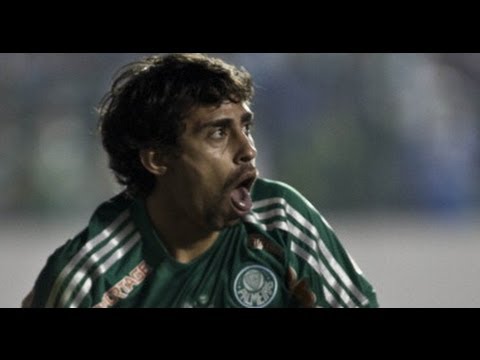 Valdivia penalty, Marcos Assuncao assist help Palmeiras take two-goal lead in Copa do Brasil final