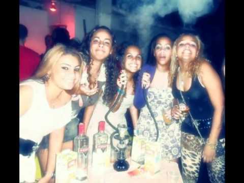 Mc Thammy - As recalcada ta me Olhando