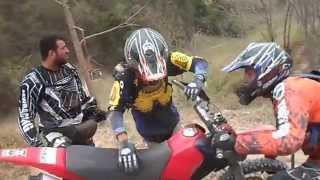 preview picture of video 'trilhaõ de maravilhas mg 2014.motocross, trilhas ,offroad'