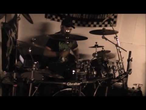 Simone Cottura plays Rondeau de la Forca (Lou Quinse)