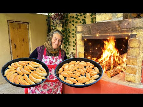 Baking Homemade National Azerbaijani Sweets in the Village House!