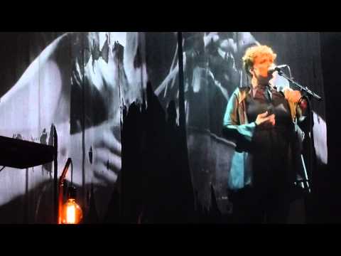Ane Brun & Linnea Olsson - Halo (Beyoncé cover) - Solo Acoustic Tour Muffathalle Munich 2014-11-17