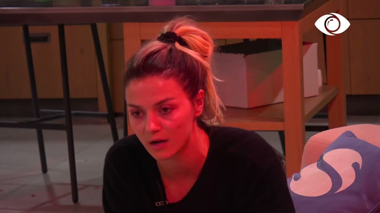 Nita sqarohet me Efin: Ti mua nuk ma zë vendin në finale!