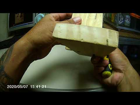 How to make simple D.I.Y headset stand