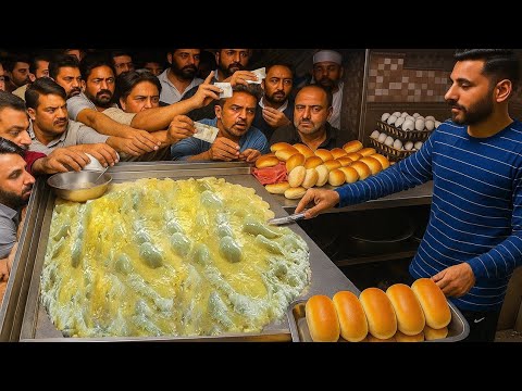 Street Food Burger Making - Fast Street Food Workers - Street Food India -  Indian Street foods ?