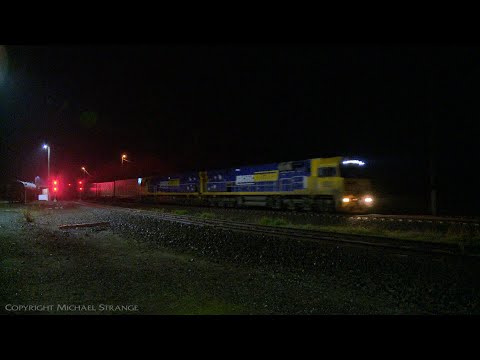 2AM5 Pacific National Freight Train With 93 Class Locos (30/6/2020) - PoathTV Australian Railways