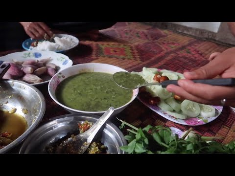 Karen Jungle Food With Kyaw Mya in Mae La Ft. Lostkarenboy