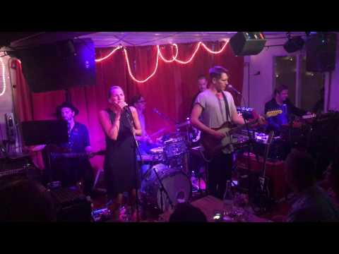 Tingsek live @ Slussens pensionat  Six Years