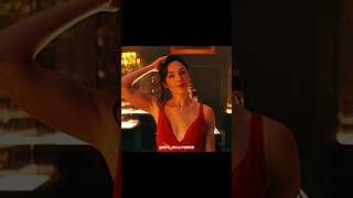 Download lagu Red Notice | glass scene | #rednotice #shorts mp3