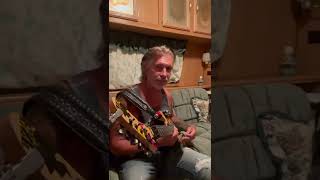 George Lynch backstage before a Dokken show. (clip)  View the full video on Patreon!