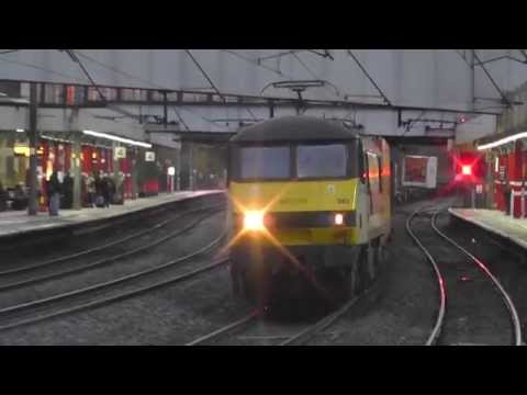 90043 4s50 Crewe - Coatbridge liner, 17th November 2014