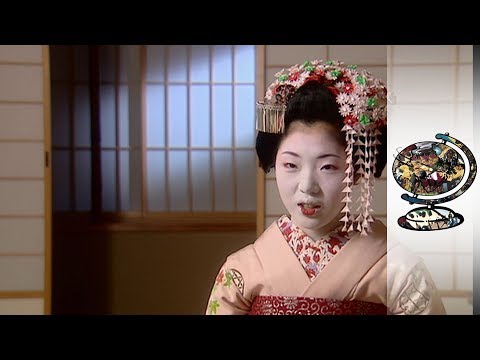 An Insight into Japan's Modern Geisha  (2003)