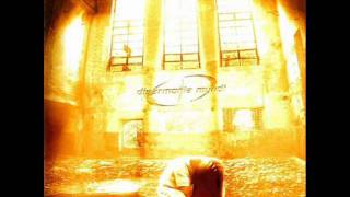 Disarmonia Mundi - Red Clouds