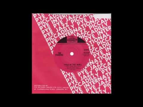 Packers – “Hole In The Wall” (UK Pye Intl) 1966