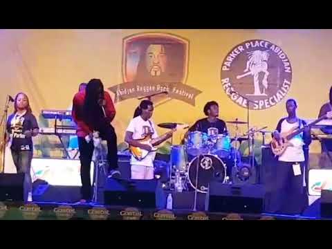 Kenyatta Hill live@ Abijan 7/04/2019