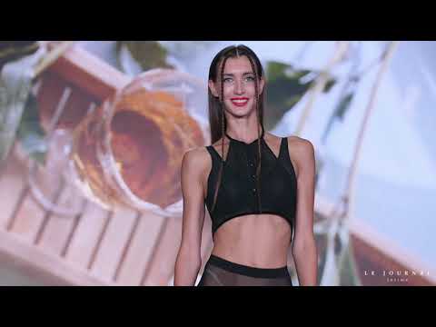 Подиумный показ бренда Le Journal Intime на выставке dreams by CPM body & beach. Сентябрь 2021