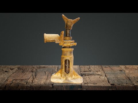 Broken Mechanical Jack Restoration