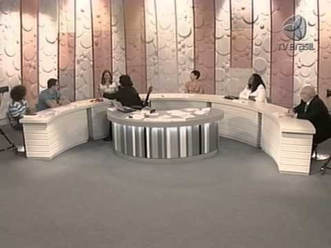 Atleta Juliana Veloso e atriz Bruna Linzmeyer (28/07/2011) - Sem Censura