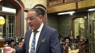 הבדלה החזן יחזקאל ציון בבהכ''נ עדס מוצ''ש ויגש תשפ''ג חג'אז - התמונה מוצגת ישירות מתוך אתר האינטרנט יוטיוב. זכויות היוצרים בתמונה שייכות ליוצרה. קישור קרדיט למקור התוכן נמצא בתוך דף הסרטון