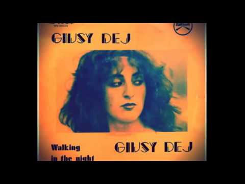 Giusy Dej ‎– Walking In The Night ( Italo Disco Collection )
