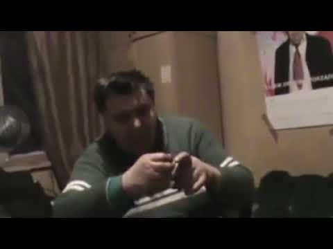 on nie pali od malenkości