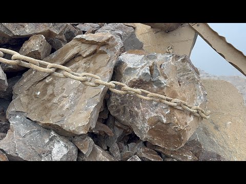 “MASSIVE STONE CRUSHER! Crushing Rocks Like Never Before:The Ultimate Stone Crushing Machine!bigston