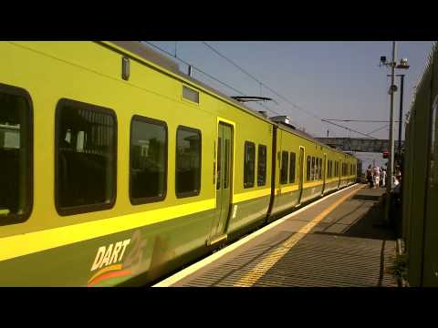 Dart class 8600 arrives in Greystones Station