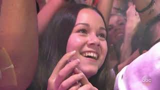 Justin Bieber&#39;s 2016 The American Music Awards - Let Me Love You HD