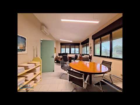 CAPANNONE 4313 MQ OLTRE CORTILE 4722 MQ A CARUGATE