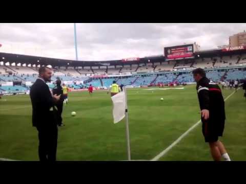 El Real Zaragoza y el Mallorca salen a calentar