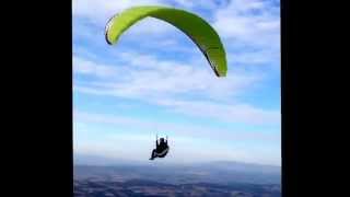 preview picture of video 'Parapente Paragliding - Galicia Portugal Larouco Baltar Agosto 2014'