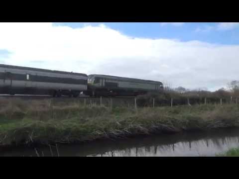 IE 201 Class loco 228 - Enterprise train - Moneypenny 4/4/15